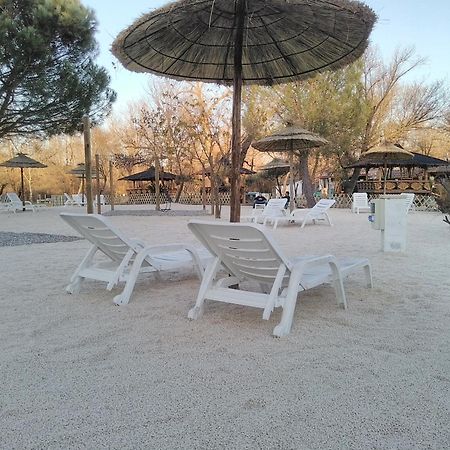 Camping Le Fief D'Anduze Exteriör bild