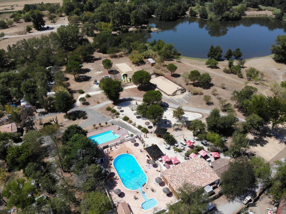Camping Le Fief D'Anduze Exteriör bild