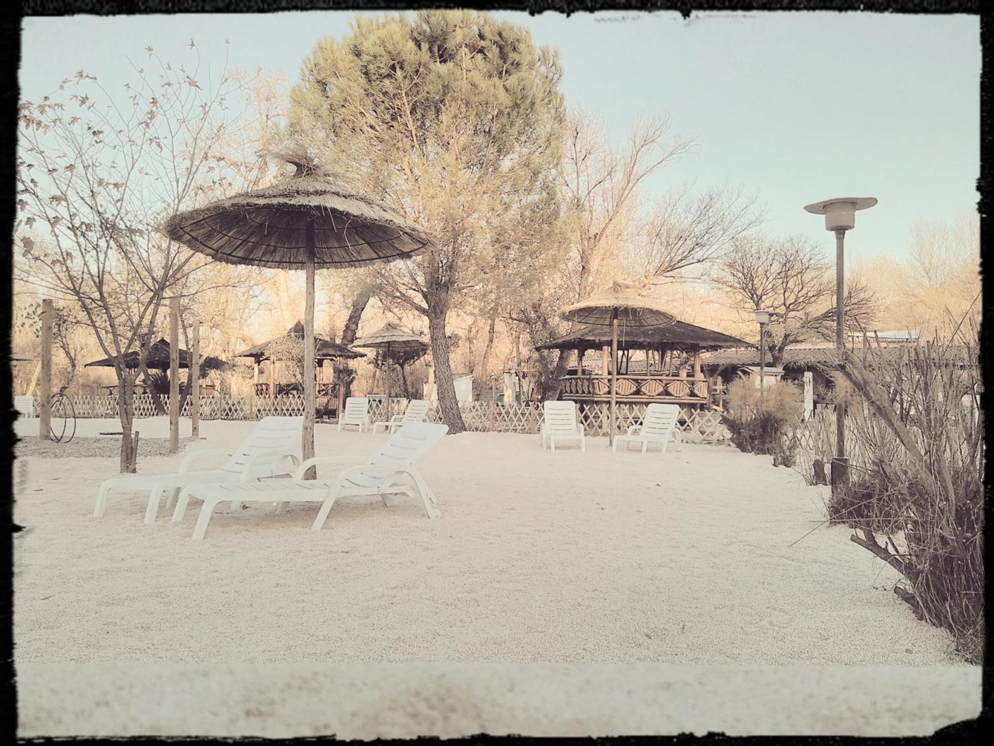 Camping Le Fief D'Anduze Exteriör bild