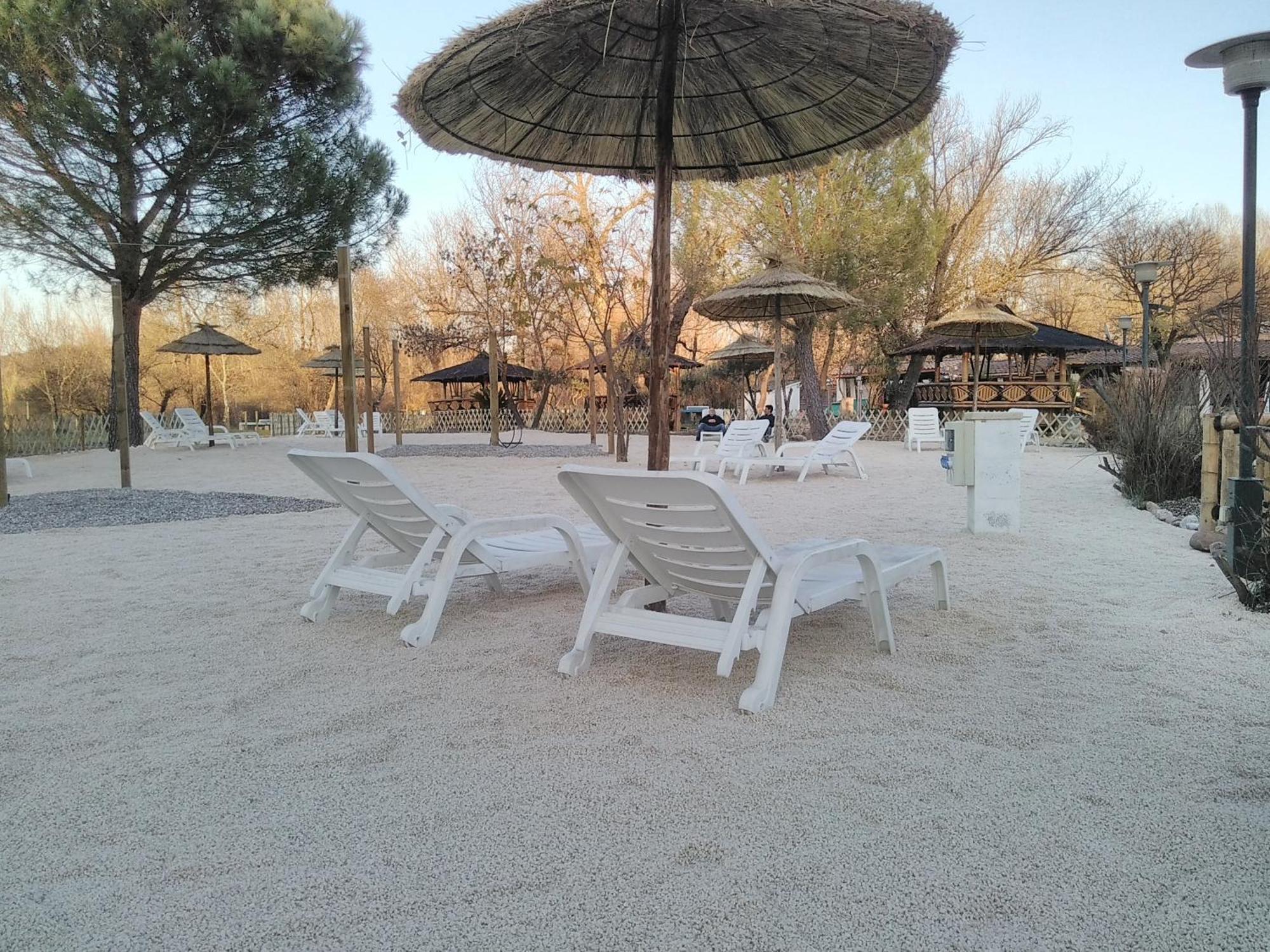 Camping Le Fief D'Anduze Exteriör bild