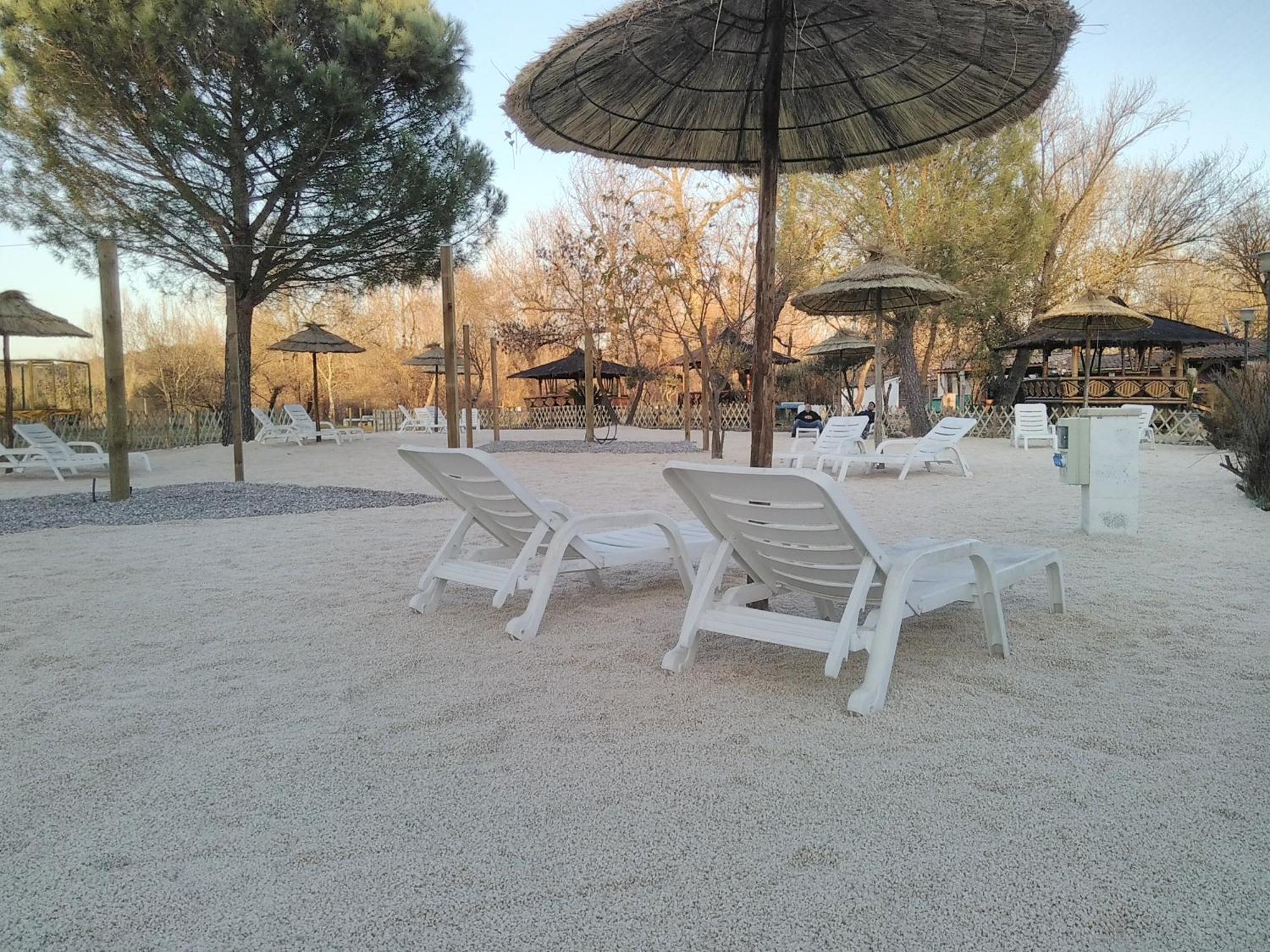 Camping Le Fief D'Anduze Exteriör bild