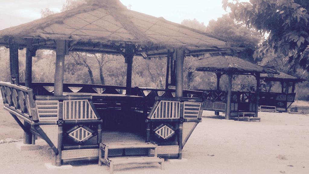 Camping Le Fief D'Anduze Exteriör bild