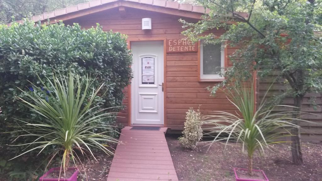 Camping Le Fief D'Anduze Exteriör bild