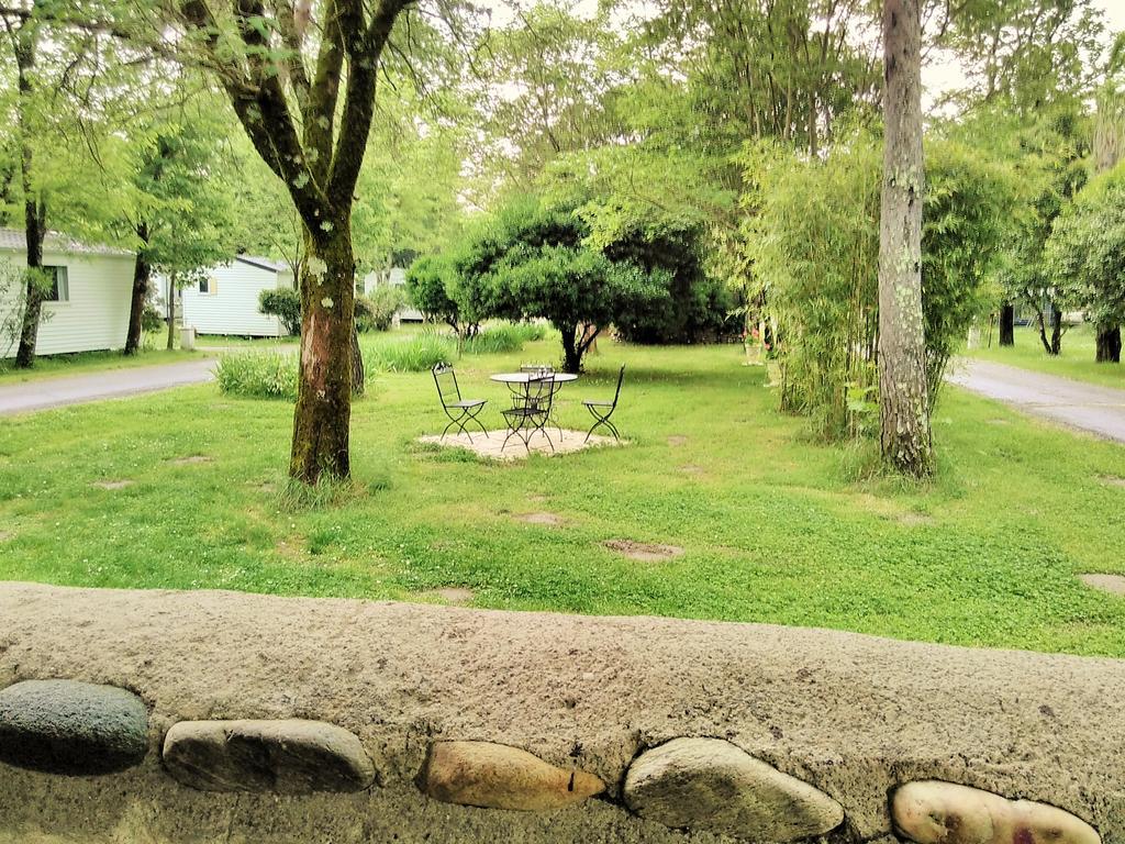 Camping Le Fief D'Anduze Exteriör bild